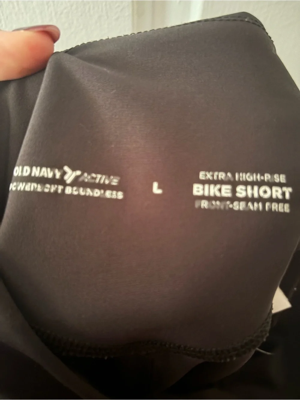 Old Navy Powersoft Extra High Waisted No Front Seam Pocket Bike Shorts Large.